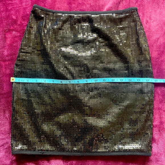Medium Talula Black Sequin Skirt - Picture 3 of 6